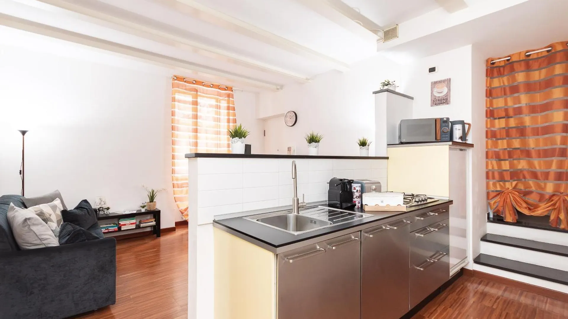 -2 Passi Dal Mare- Centro Storico Apartment Varazze