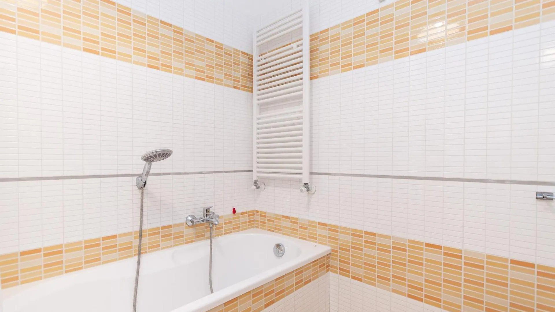 -2 Passi Dal Mare- Centro Storico Apartment Varazze Italy
